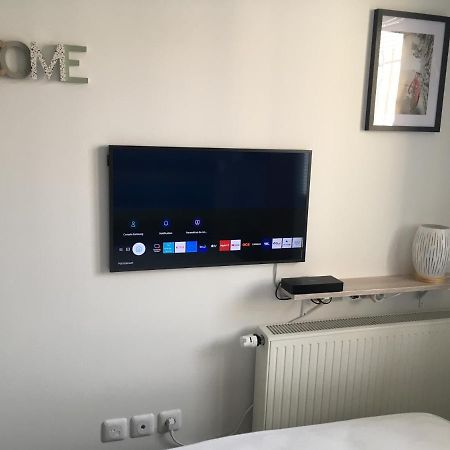 Chambre Privee Proche Disney Disponible De 19H A 10H มองต์เตฮวา ภายนอก รูปภาพ