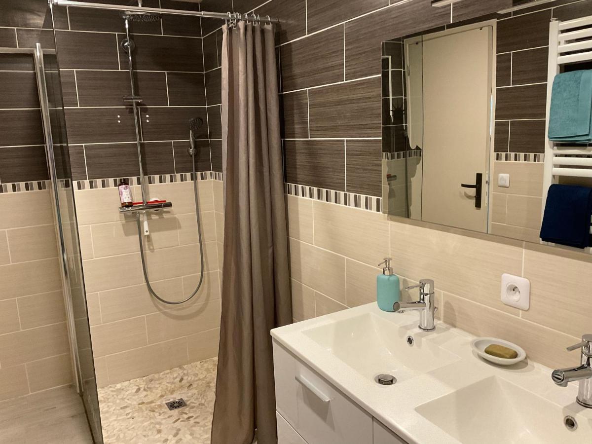 Chambre Privee Proche Disney Disponible De 19H A 10H มองต์เตฮวา ภายนอก รูปภาพ